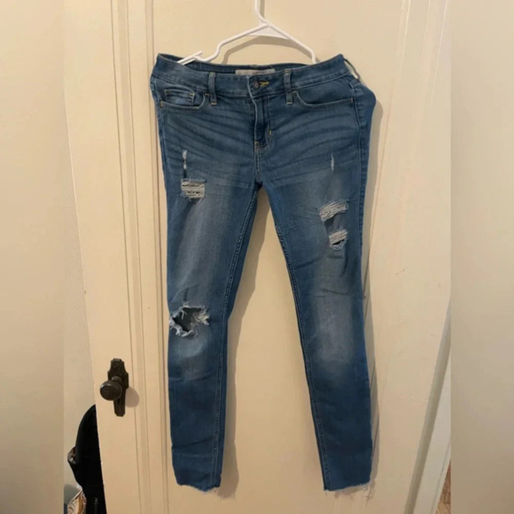 Hollister Women's Low Rise Skinny Blue Jeans Size 5L Original Distressed